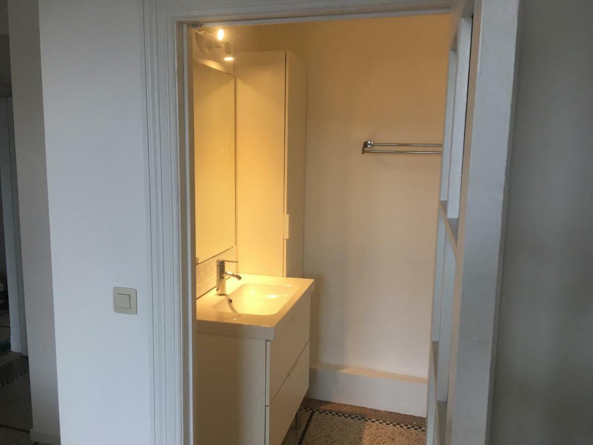 Sauveniere 2 Apartment Liege Bagian luar foto